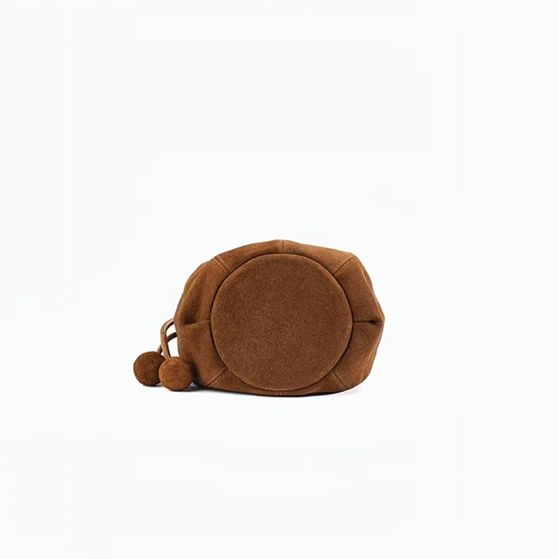 Bolso tipo cubo de ante esmeri - Interior Design High End reseña y precio